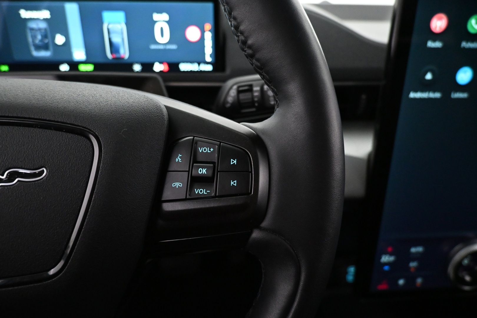 FORD Mustang Mach-E 2021