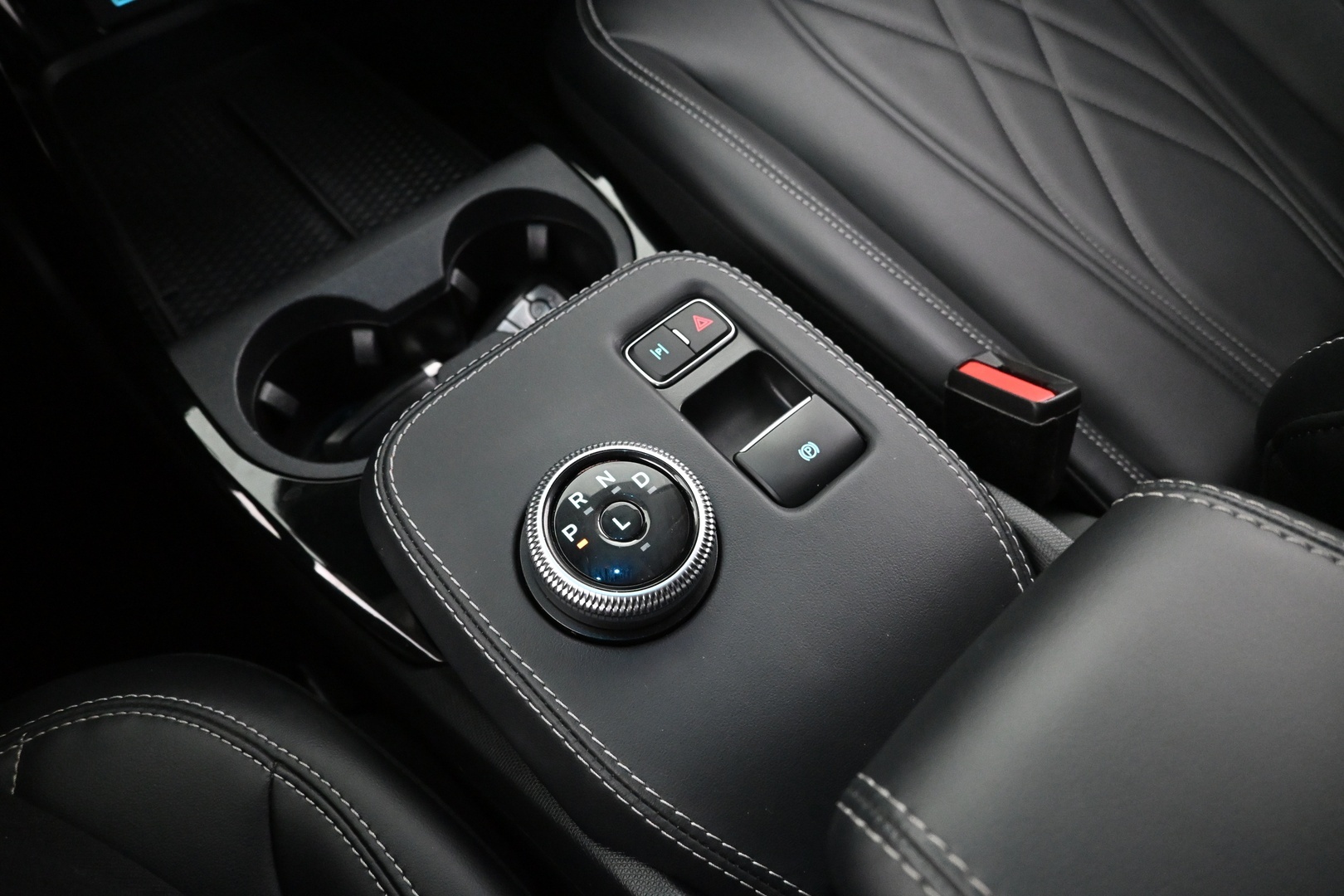 FORD Mustang Mach-E 2021