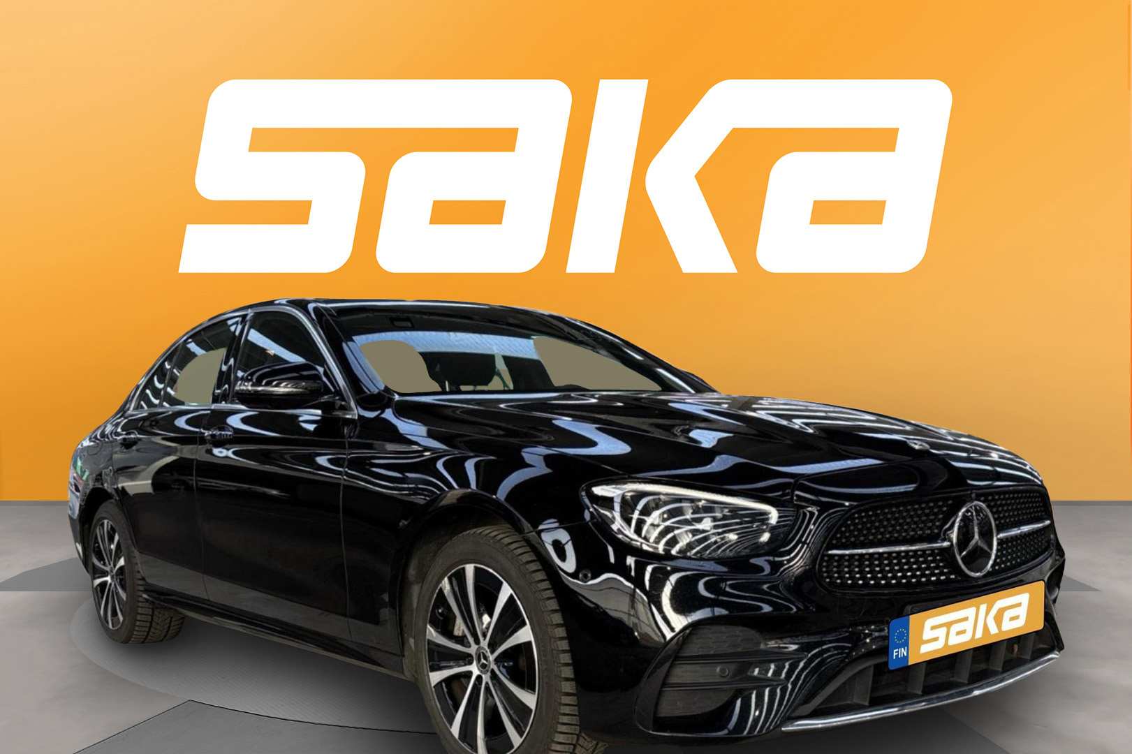 MERCEDES-BENZ E 2023