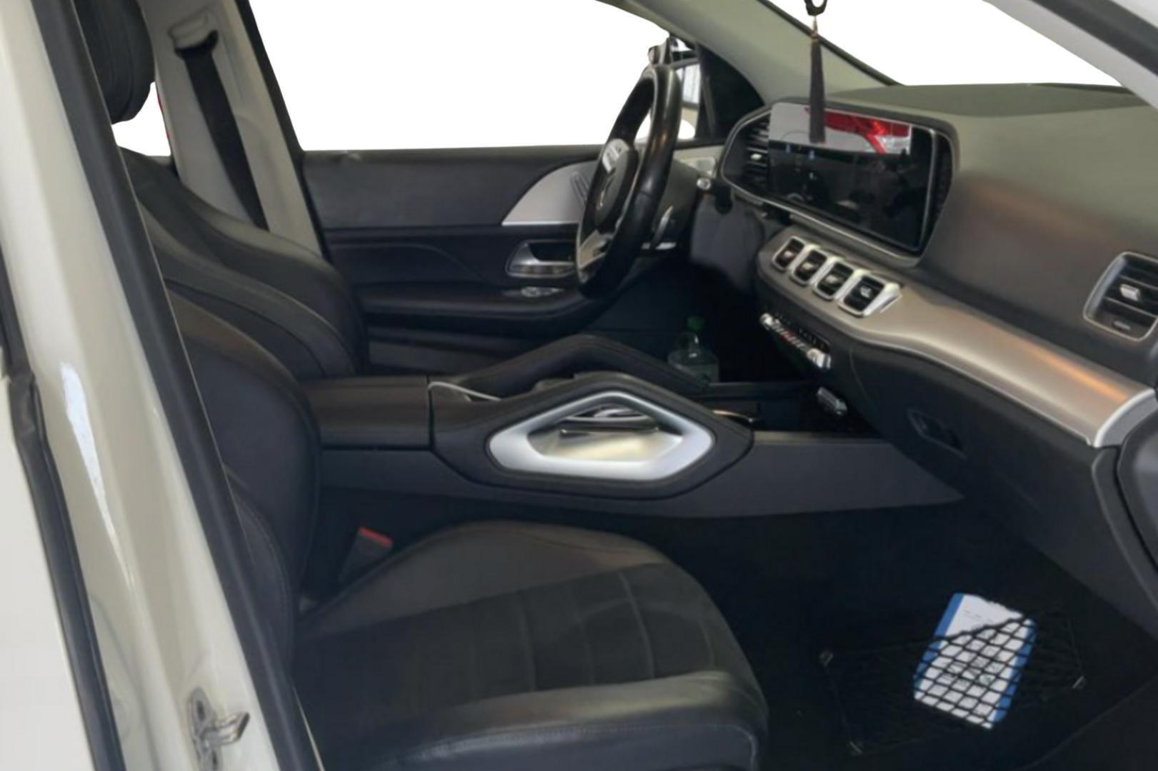 MERCEDES-BENZ GLE 2021