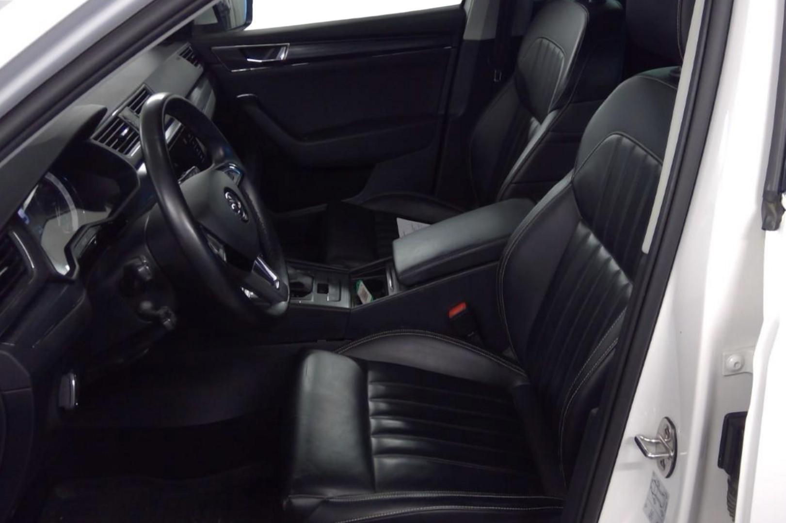 SKODA Superb 2020