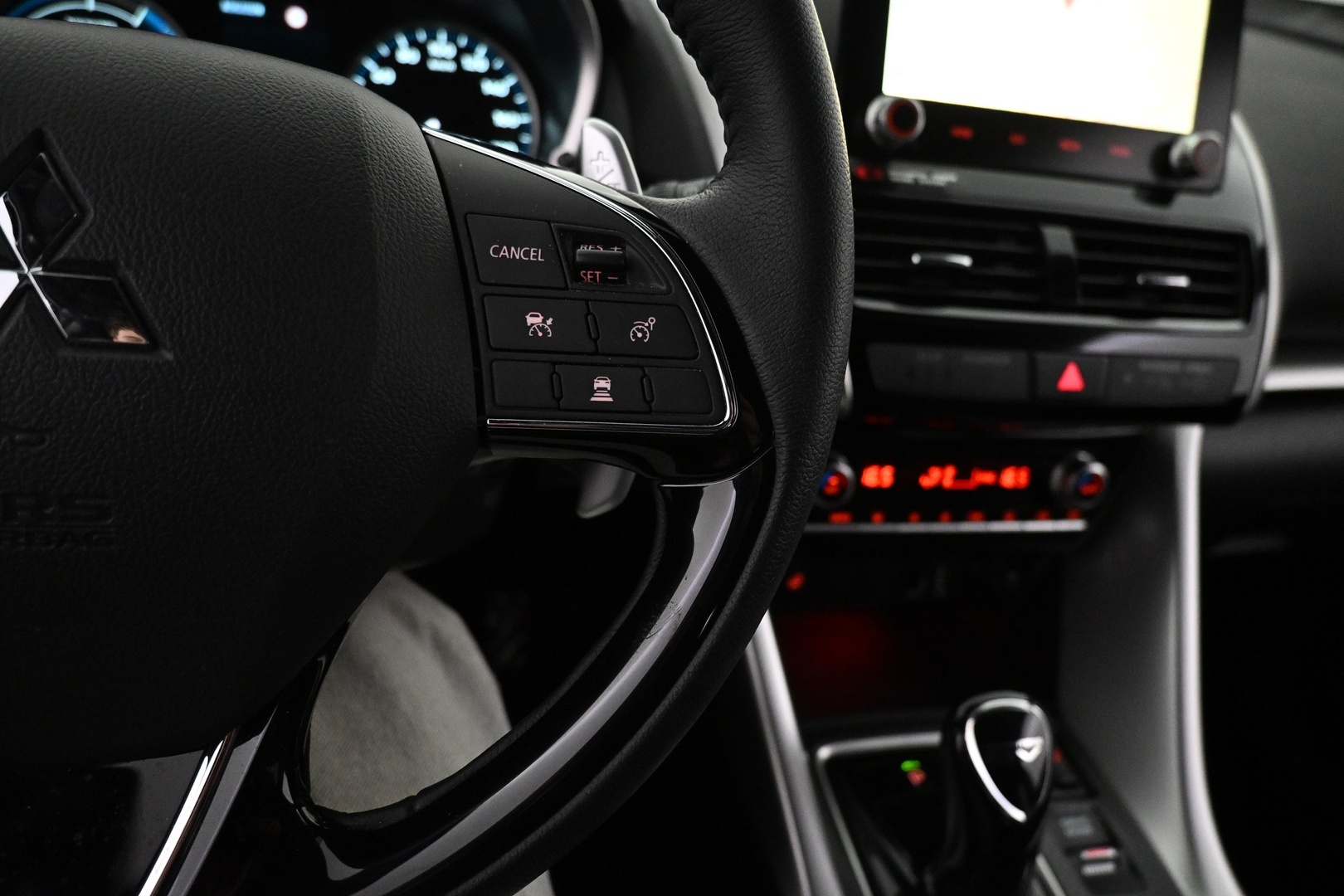 MITSUBISHI Eclipse Cross 2022