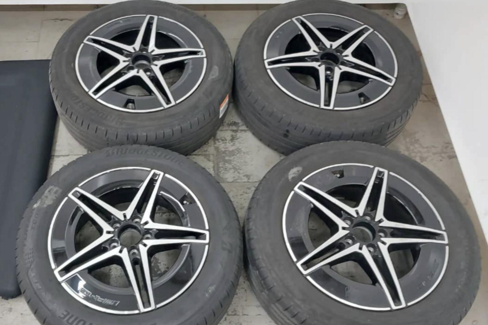 MERCEDES-BENZ EQA 2022