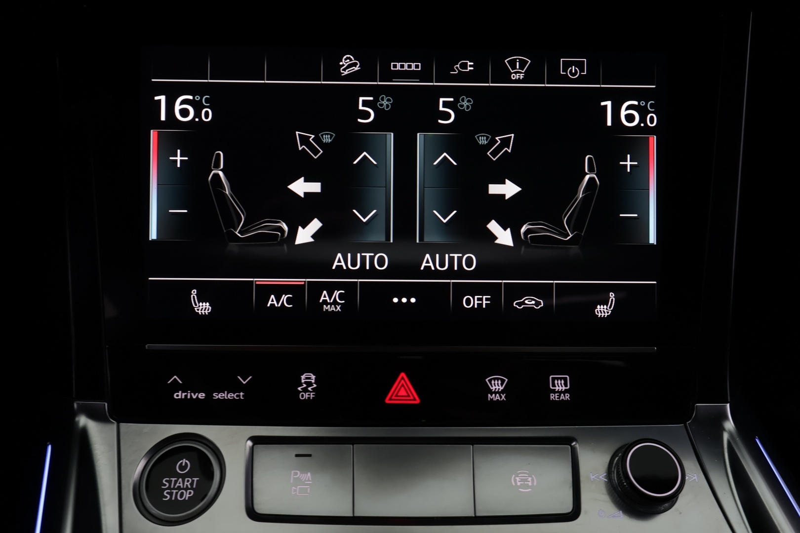 AUDI e-tron 2022