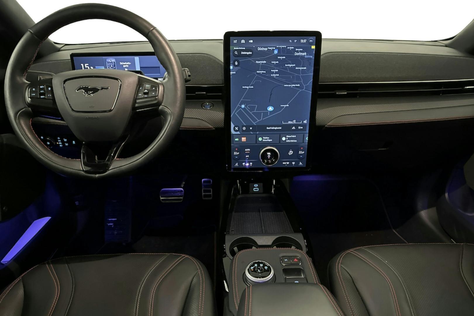 FORD Mustang Mach-E 2021