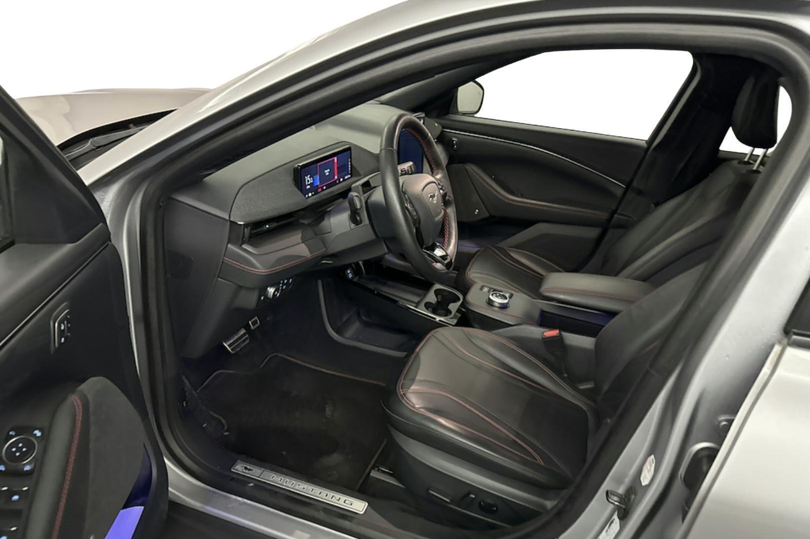 FORD Mustang Mach-E 2021