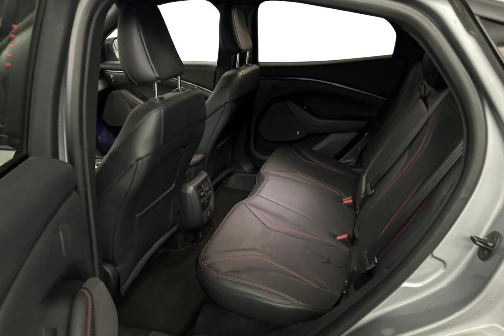 FORD Mustang Mach-E 2021