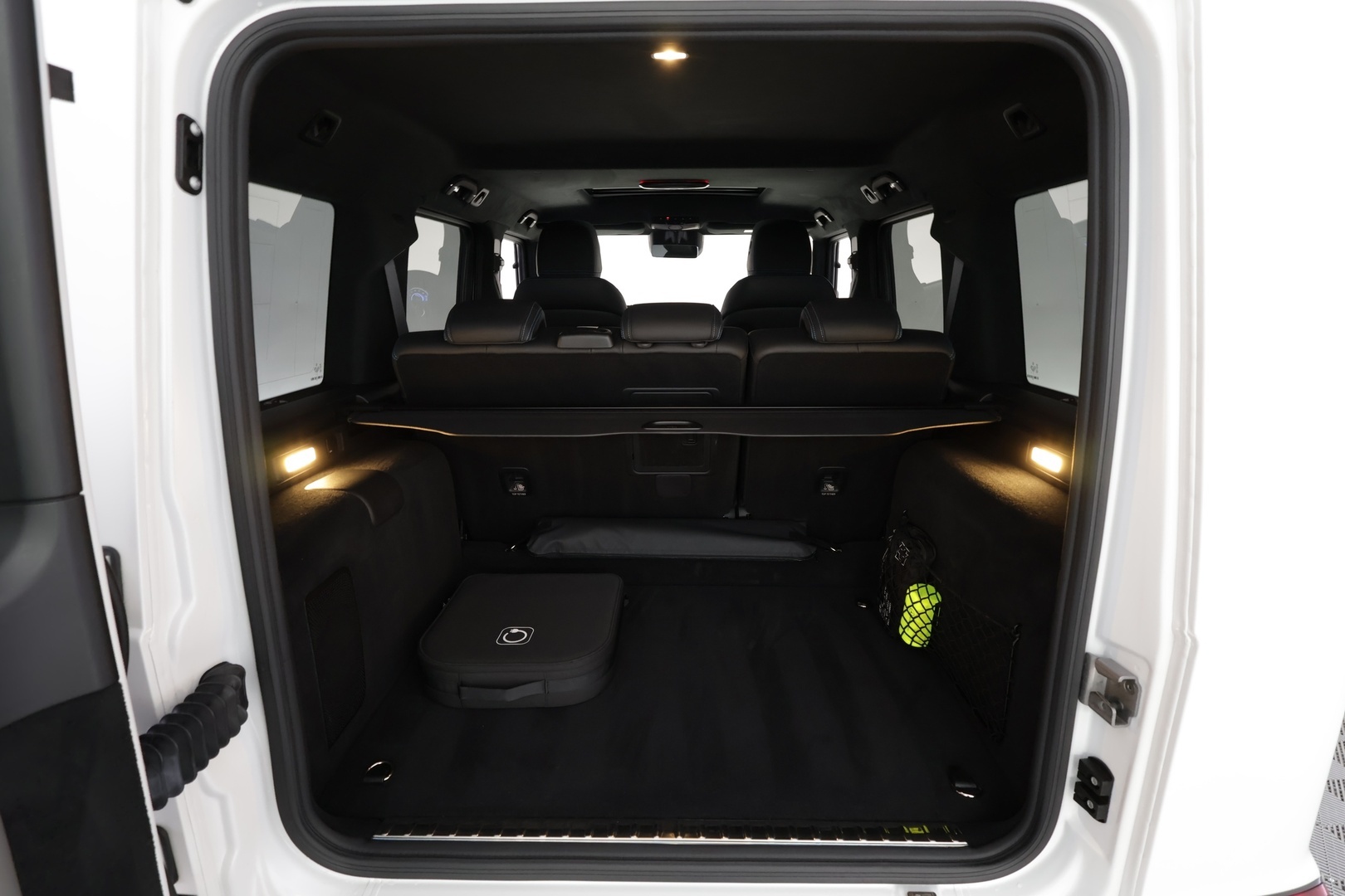 MERCEDES-BENZ G 2025