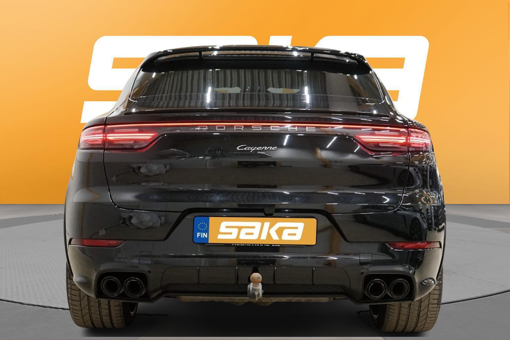 PORSCHE Cayenne 2023