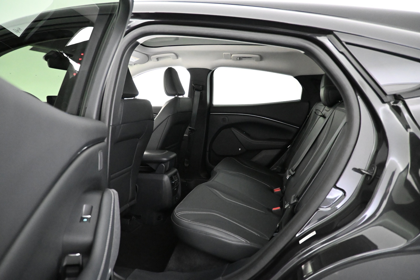 FORD Mustang Mach-E 2022