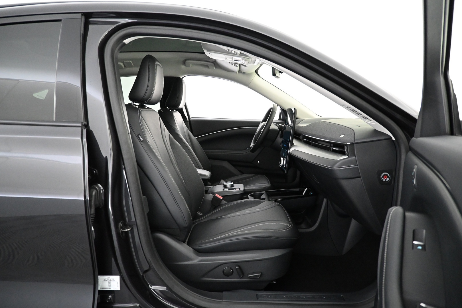 FORD Mustang Mach-E 2022