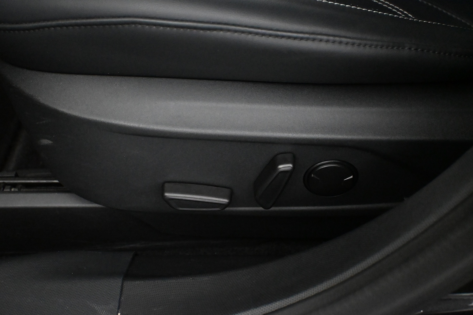 FORD Mustang Mach-E 2022