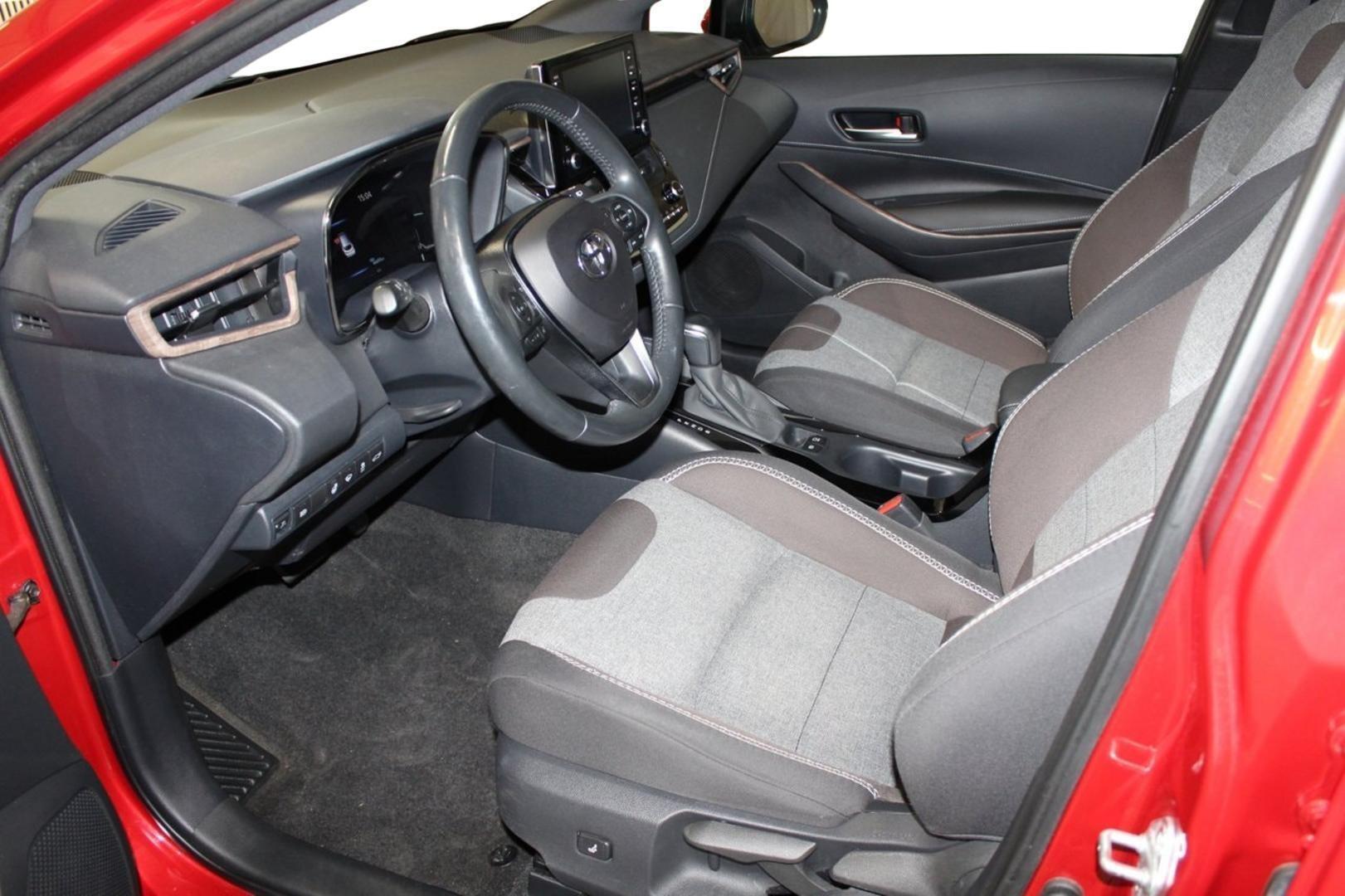 TOYOTA Corolla 2021