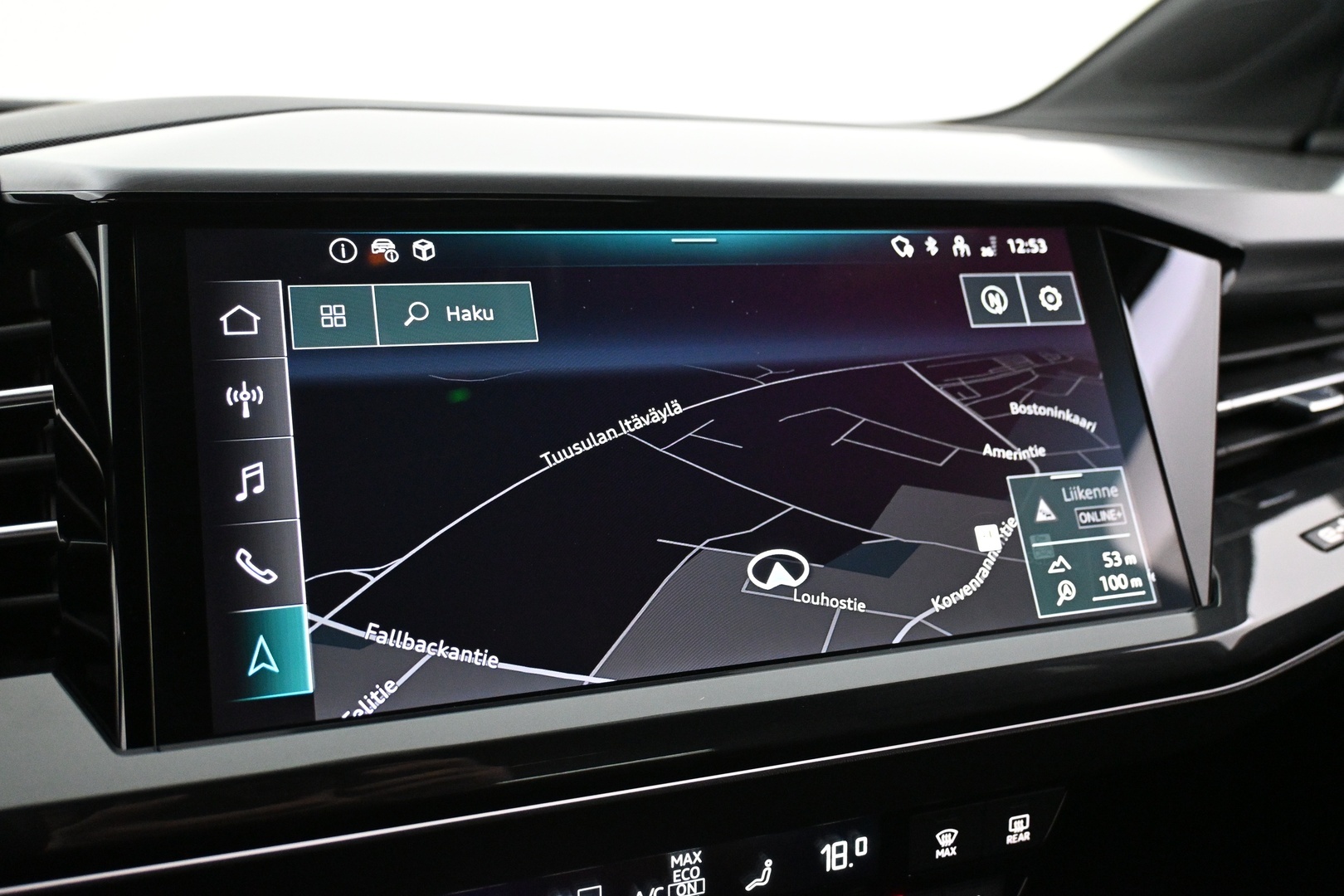 AUDI Q4 e-tron 2023