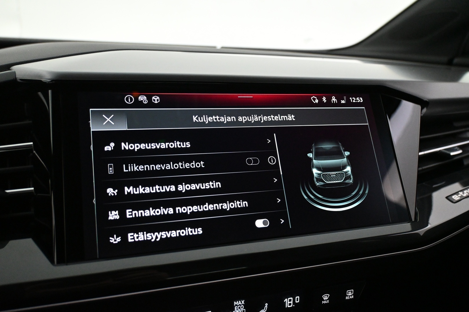 AUDI Q4 e-tron 2023