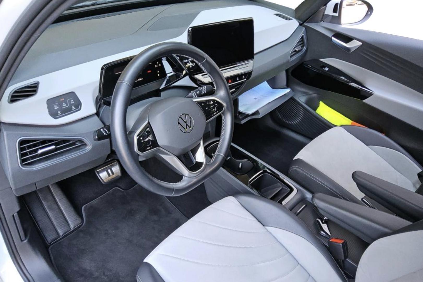 VOLKSWAGEN ID.3 2023