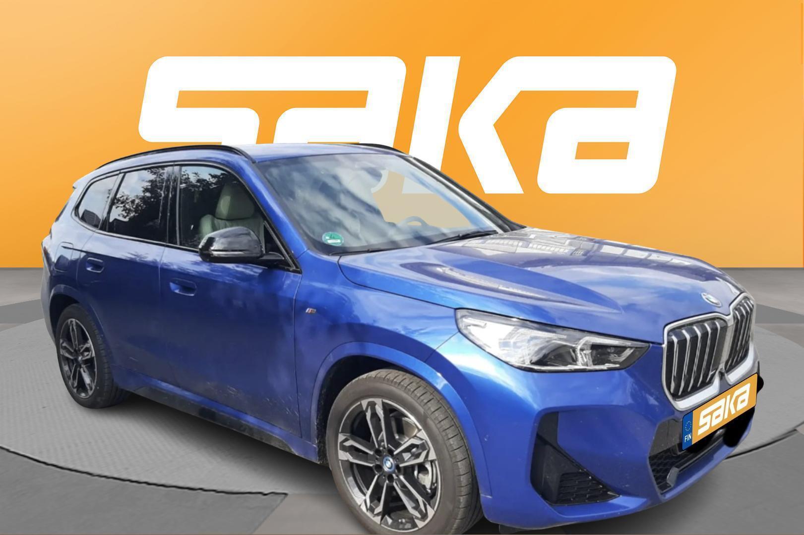 BMW iX1 2023