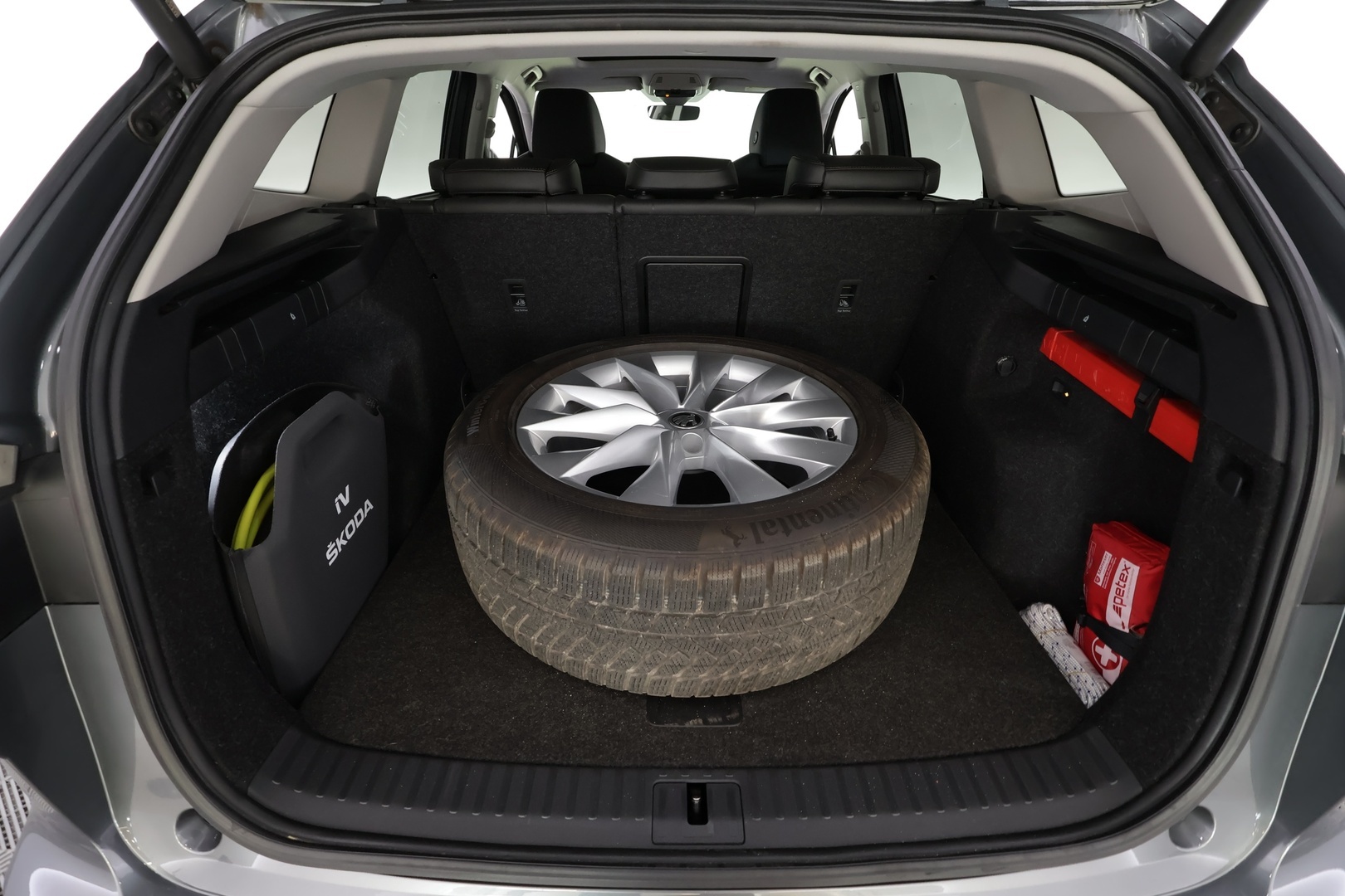 SKODA Enyaq 2022