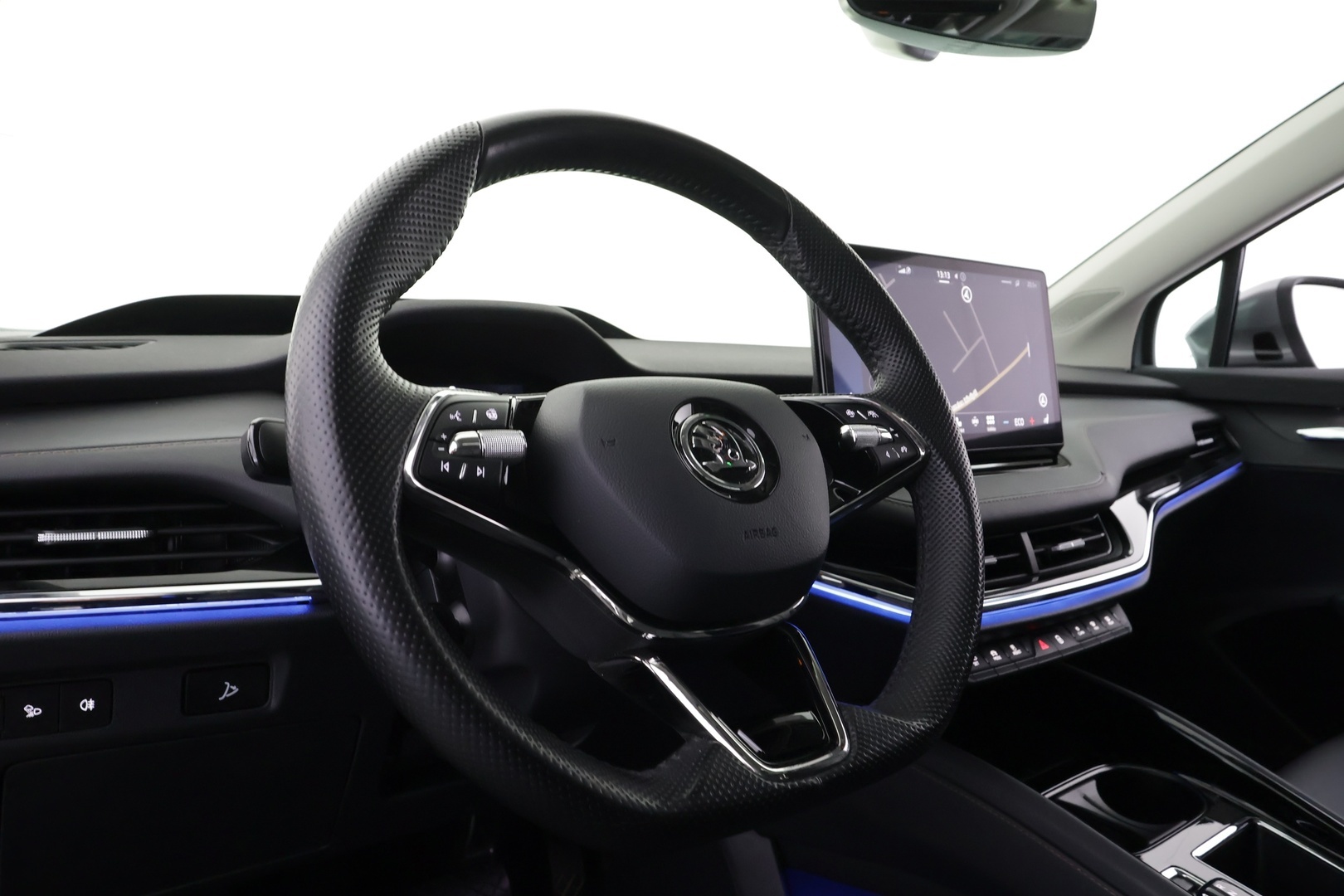 SKODA Enyaq 2022