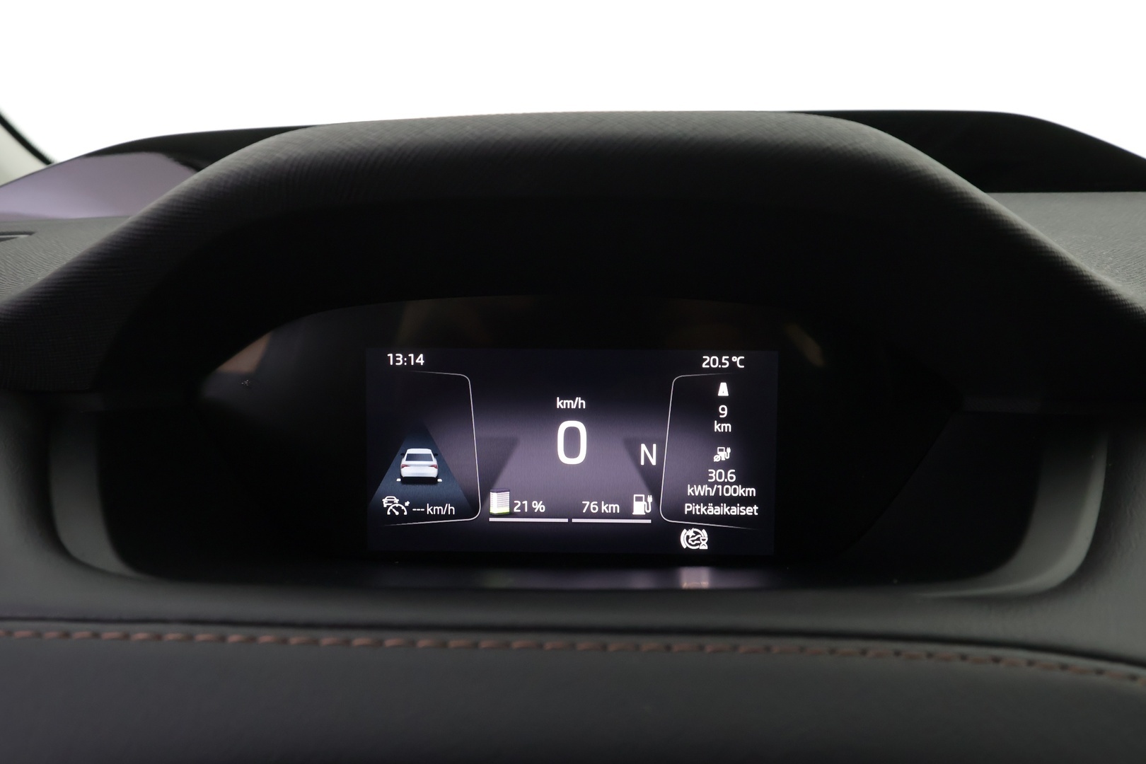 SKODA Enyaq 2022