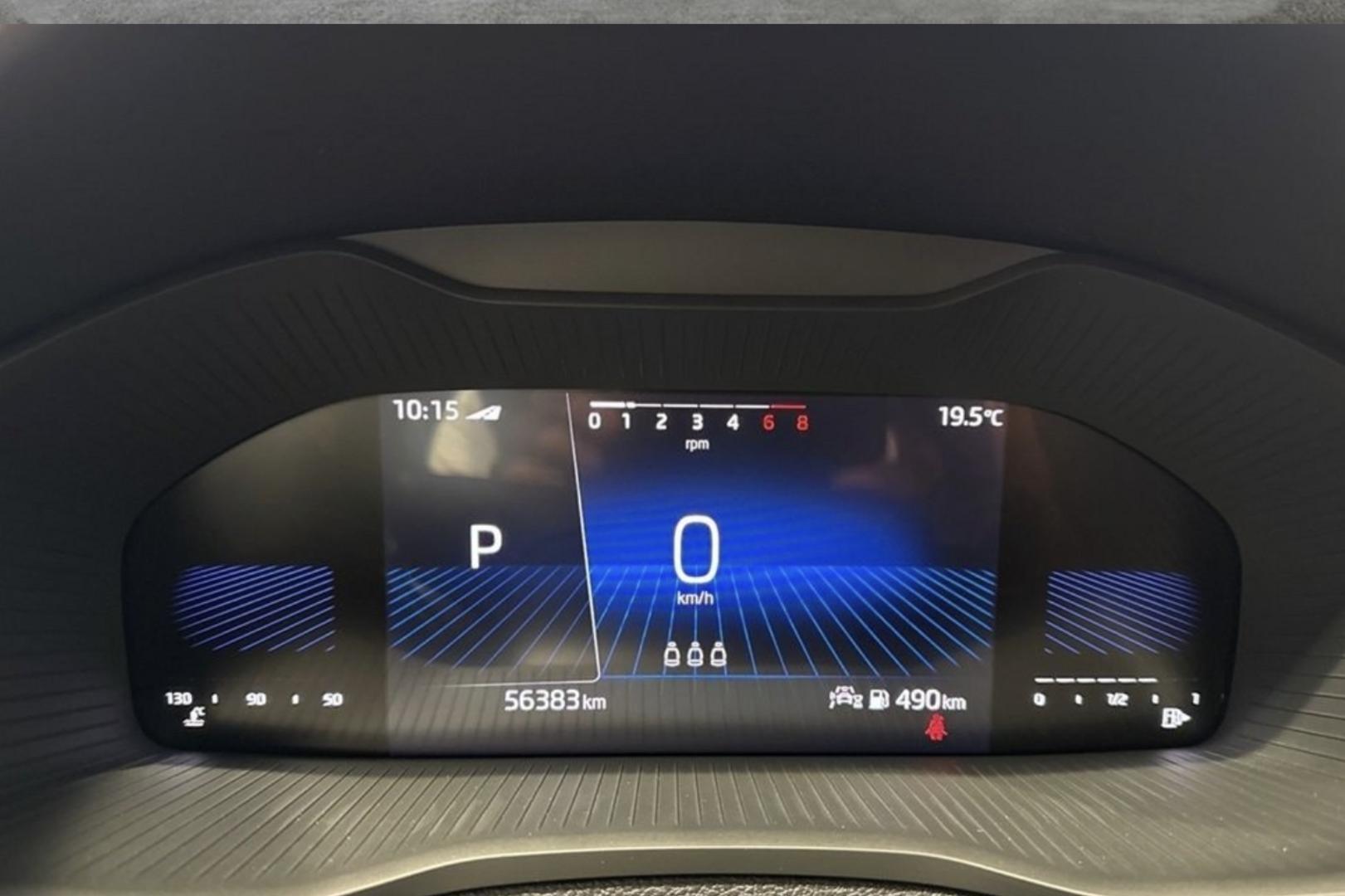 SKODA Karoq 2023