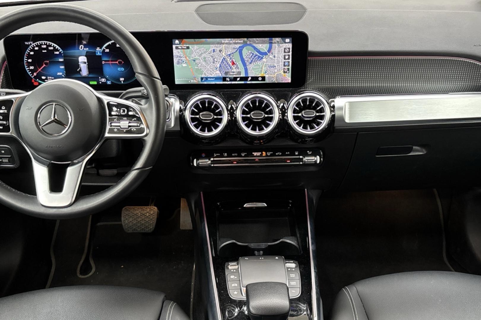 MERCEDES-BENZ EQB 2023