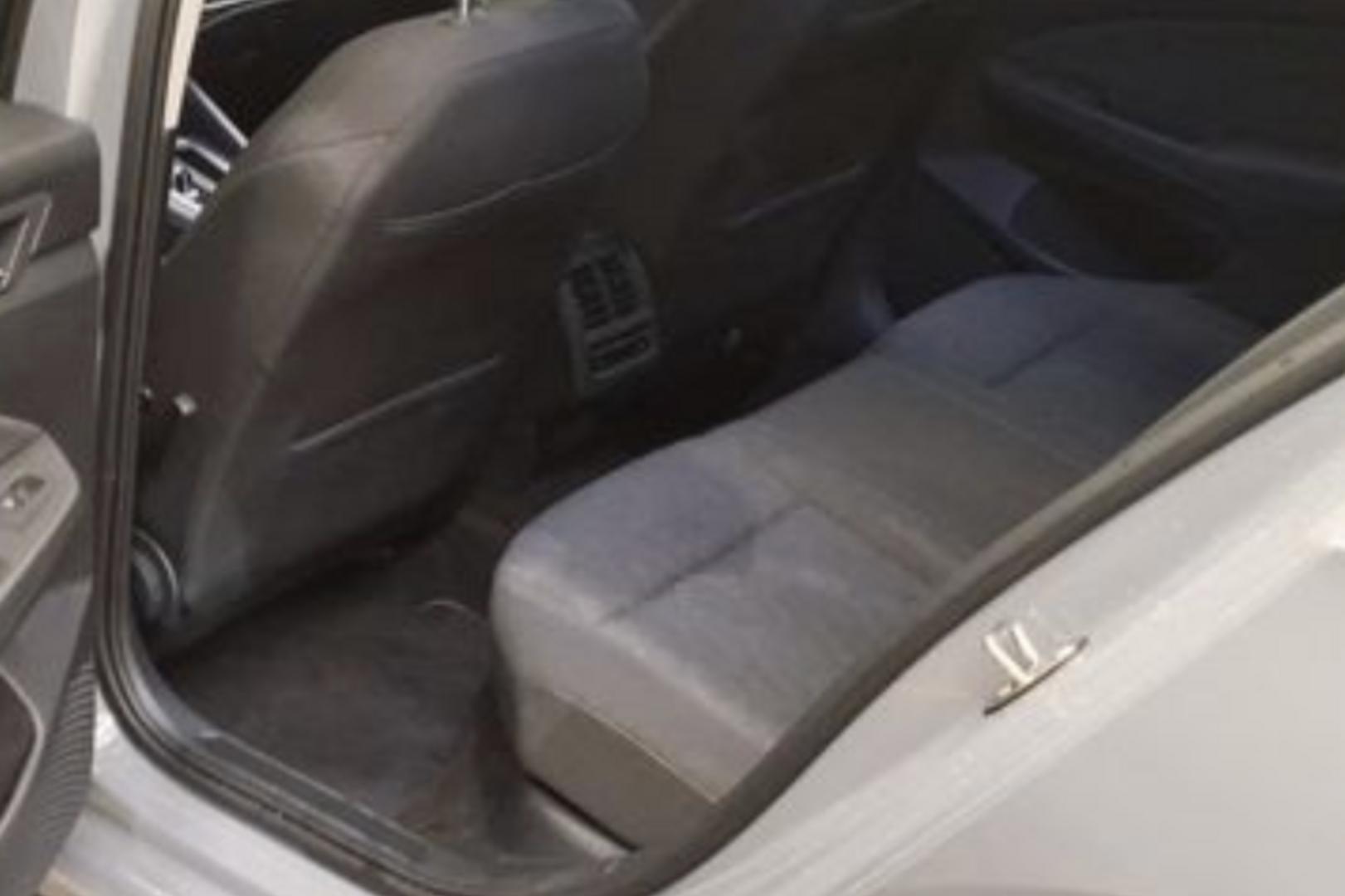 VOLKSWAGEN Golf 2025