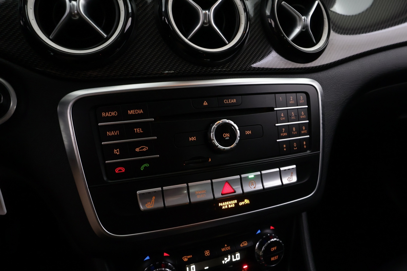 MERCEDES-BENZ GLA 2019