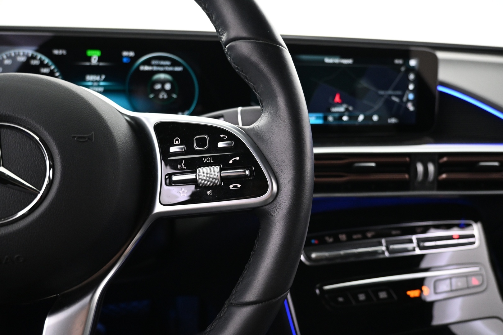 MERCEDES-BENZ EQC 2022