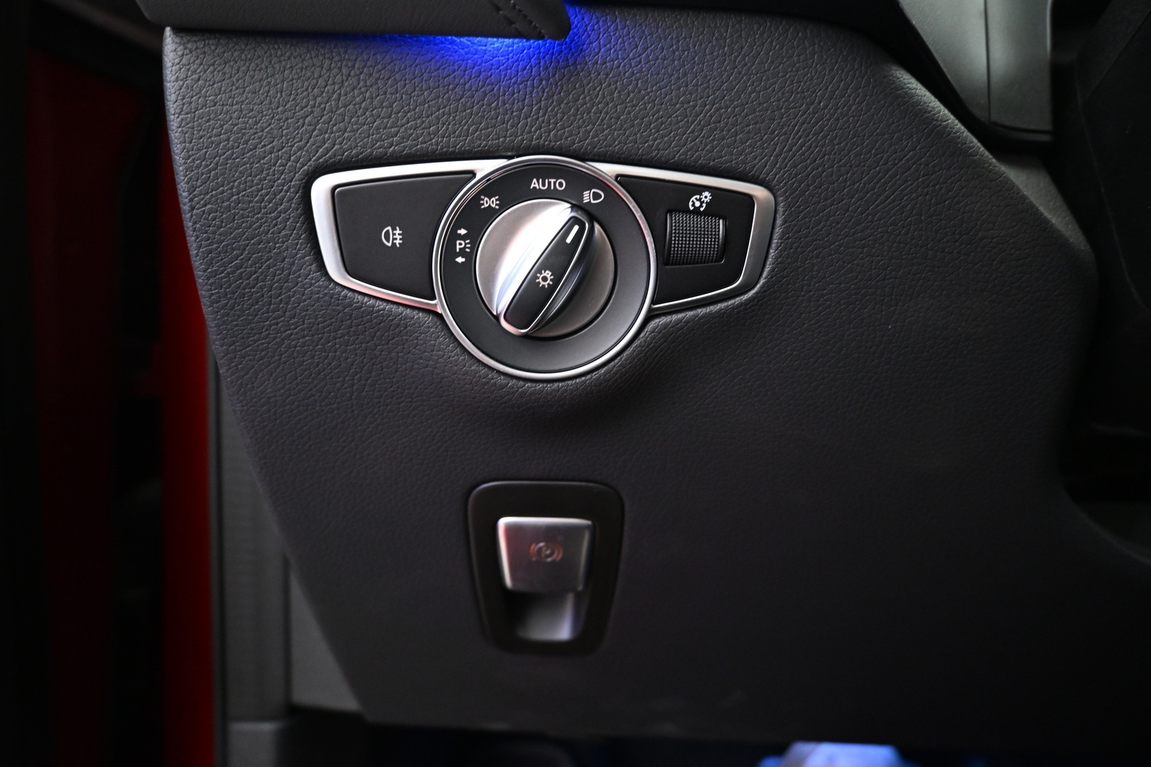 MERCEDES-BENZ EQC 2022