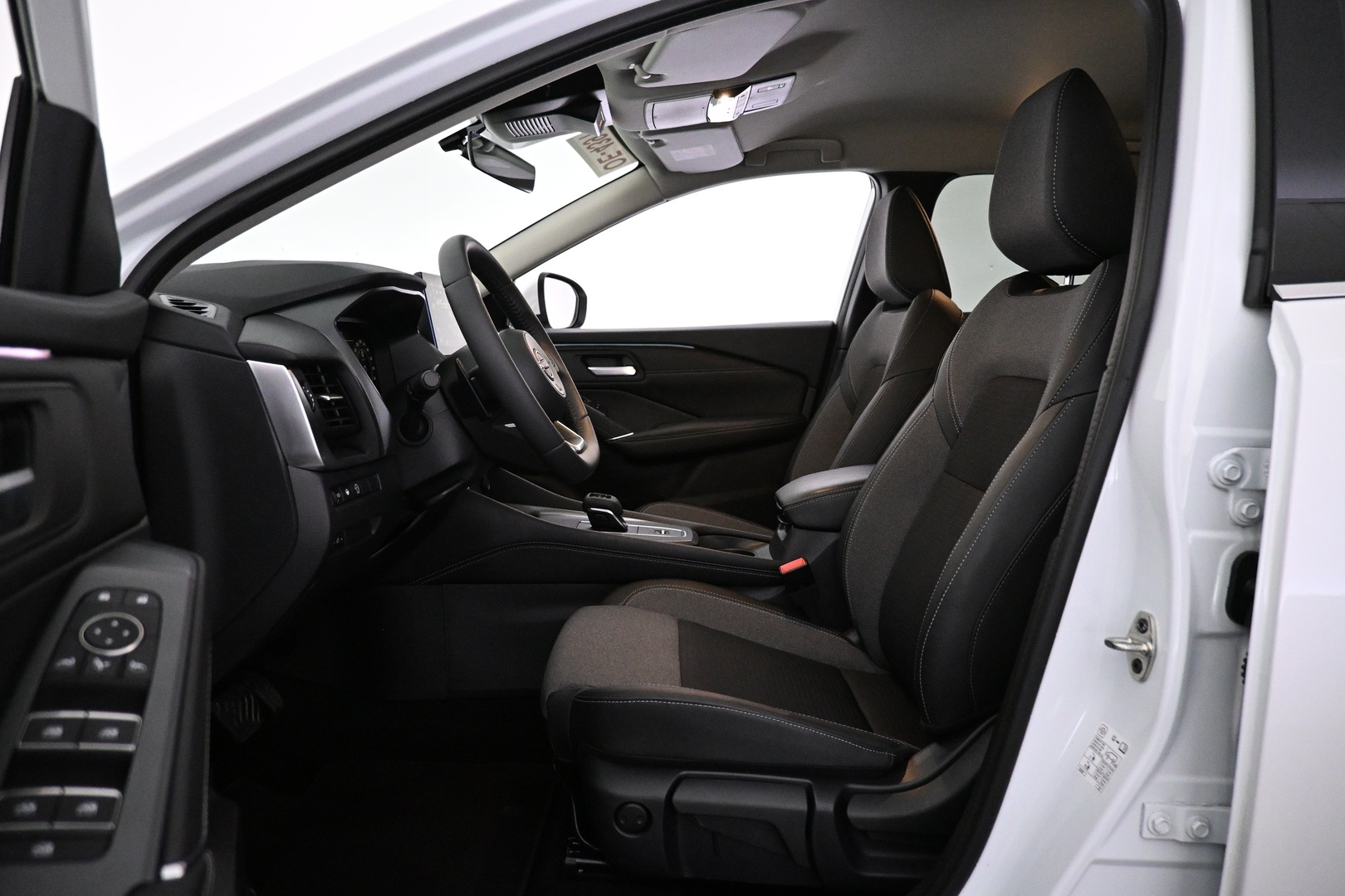 NISSAN Qashqai 2025