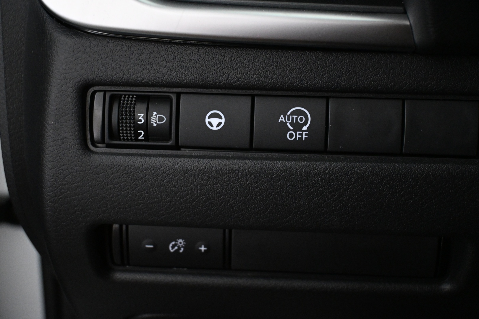NISSAN Qashqai 2025