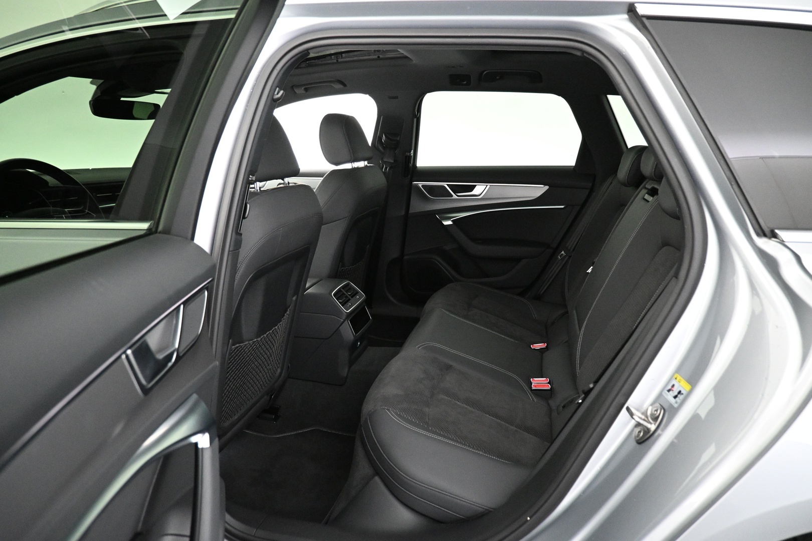 AUDI A6 2021