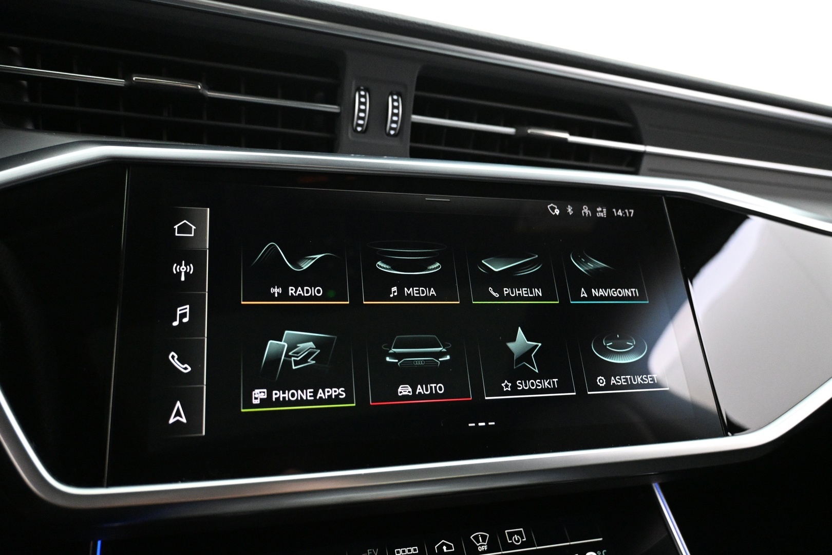 AUDI A6 2021
