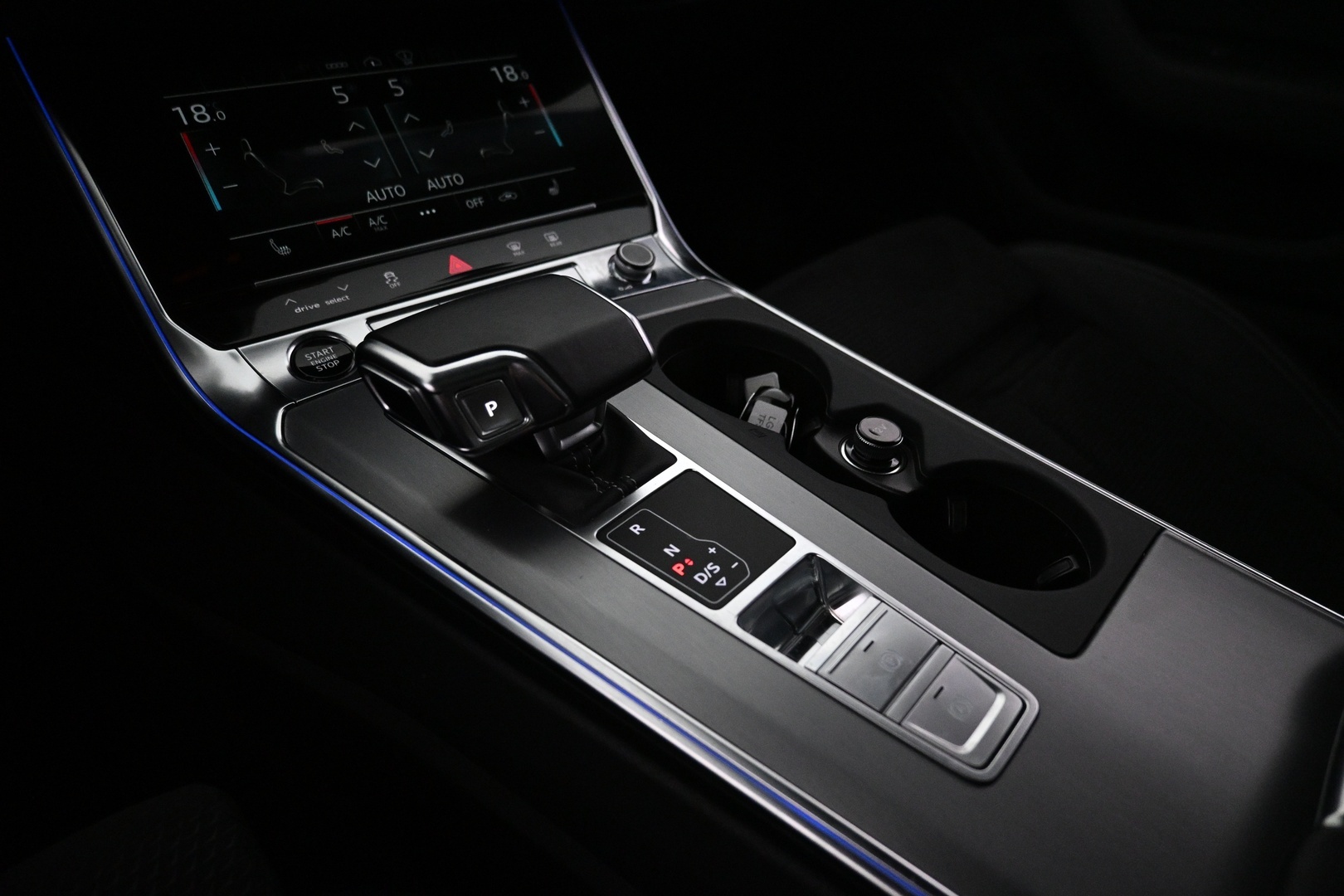 AUDI A6 2021