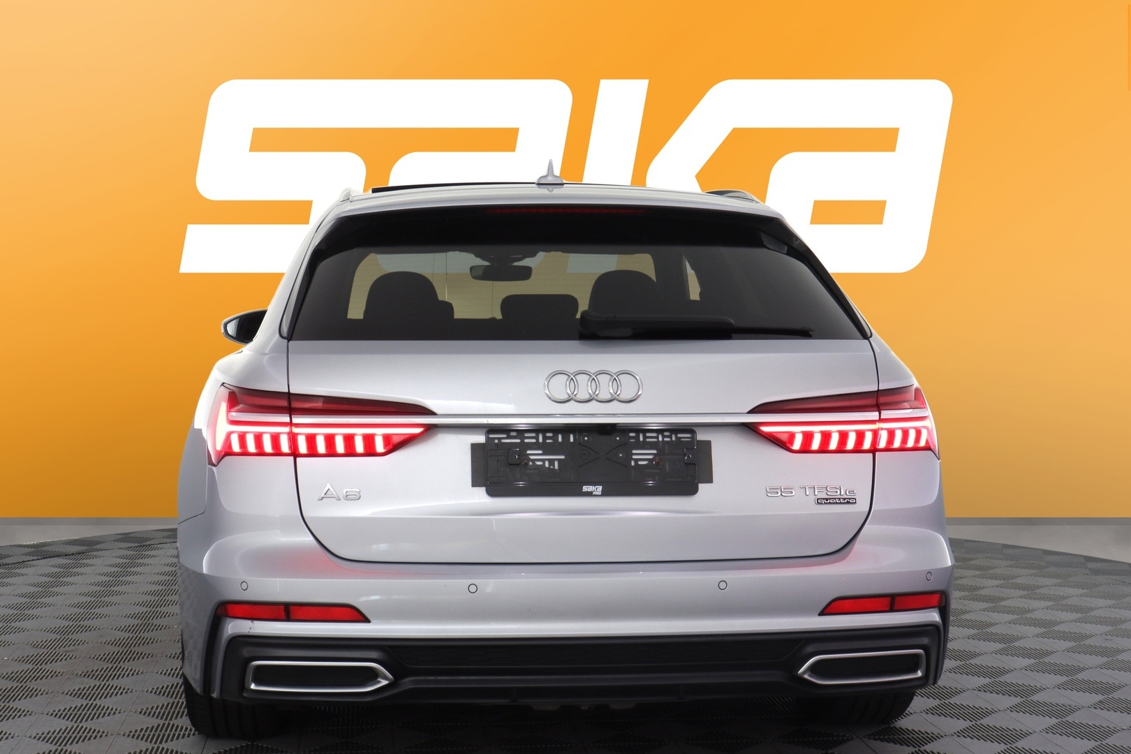 AUDI A6 2021