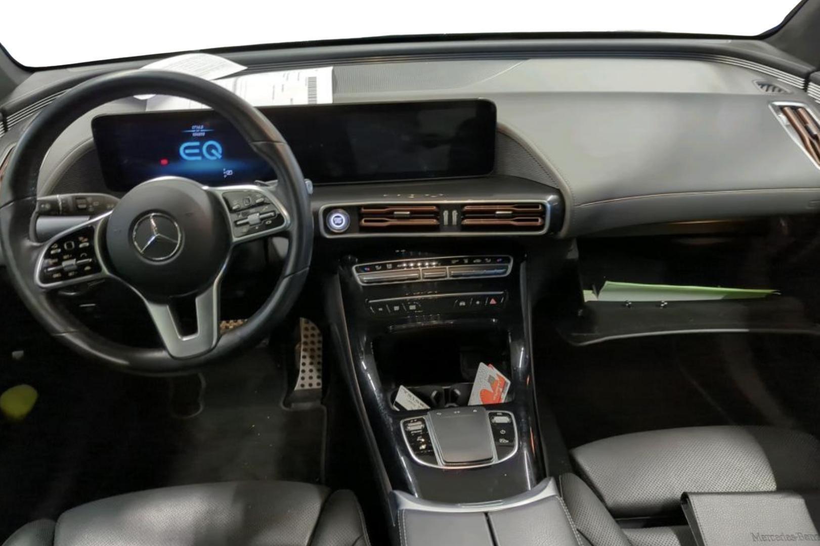 MERCEDES-BENZ EQC 2022