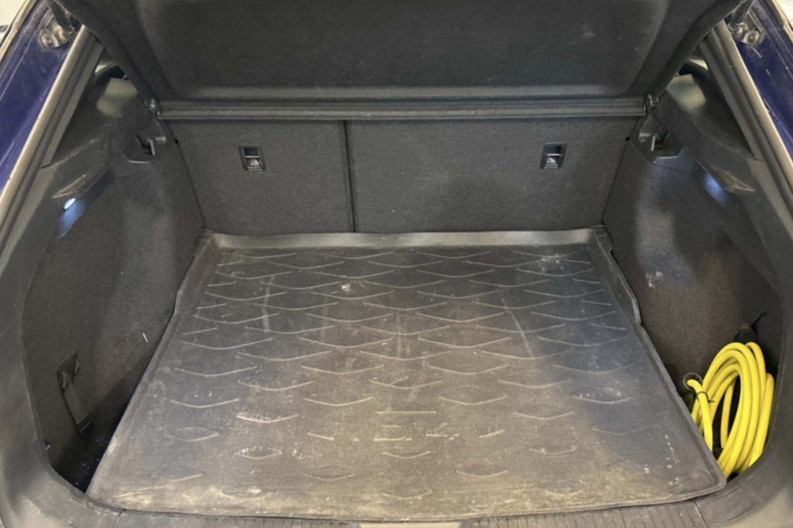 VOLKSWAGEN ID.4 2023