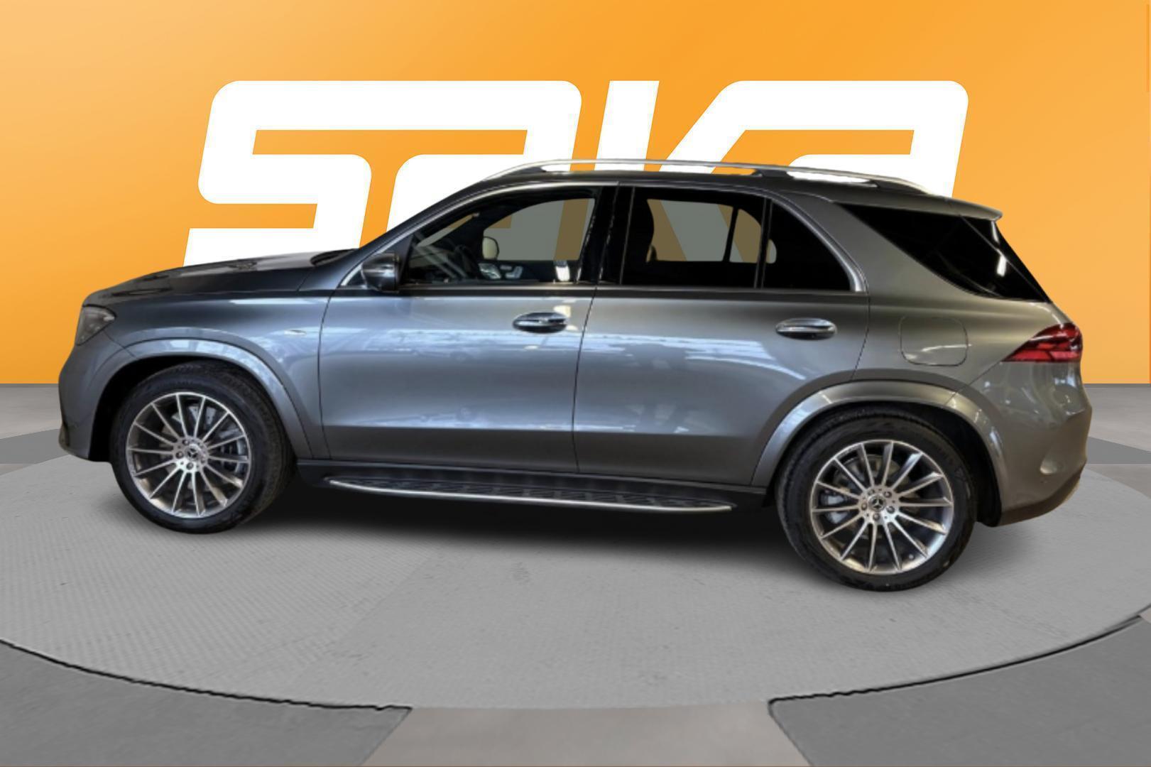 MERCEDES-BENZ GLE 2025