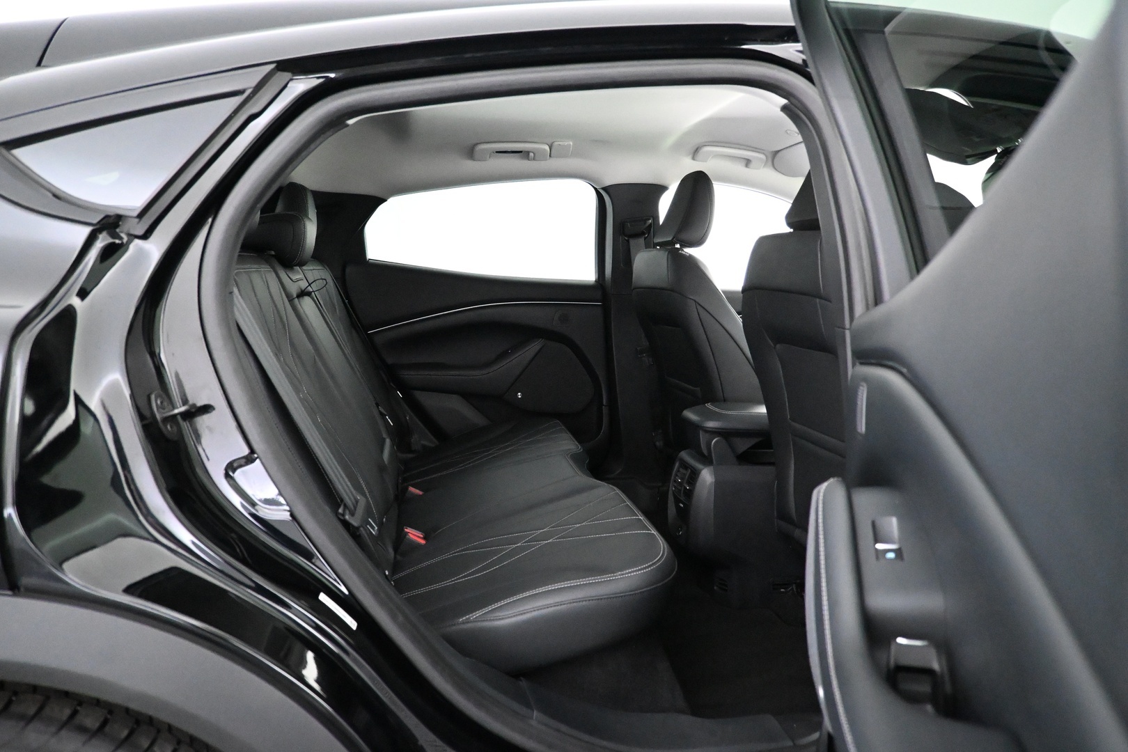 FORD Mustang Mach-E 2021