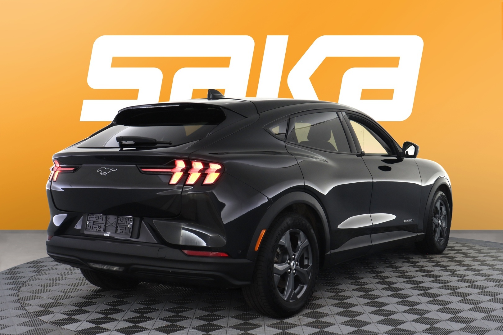 FORD Mustang Mach-E 2021