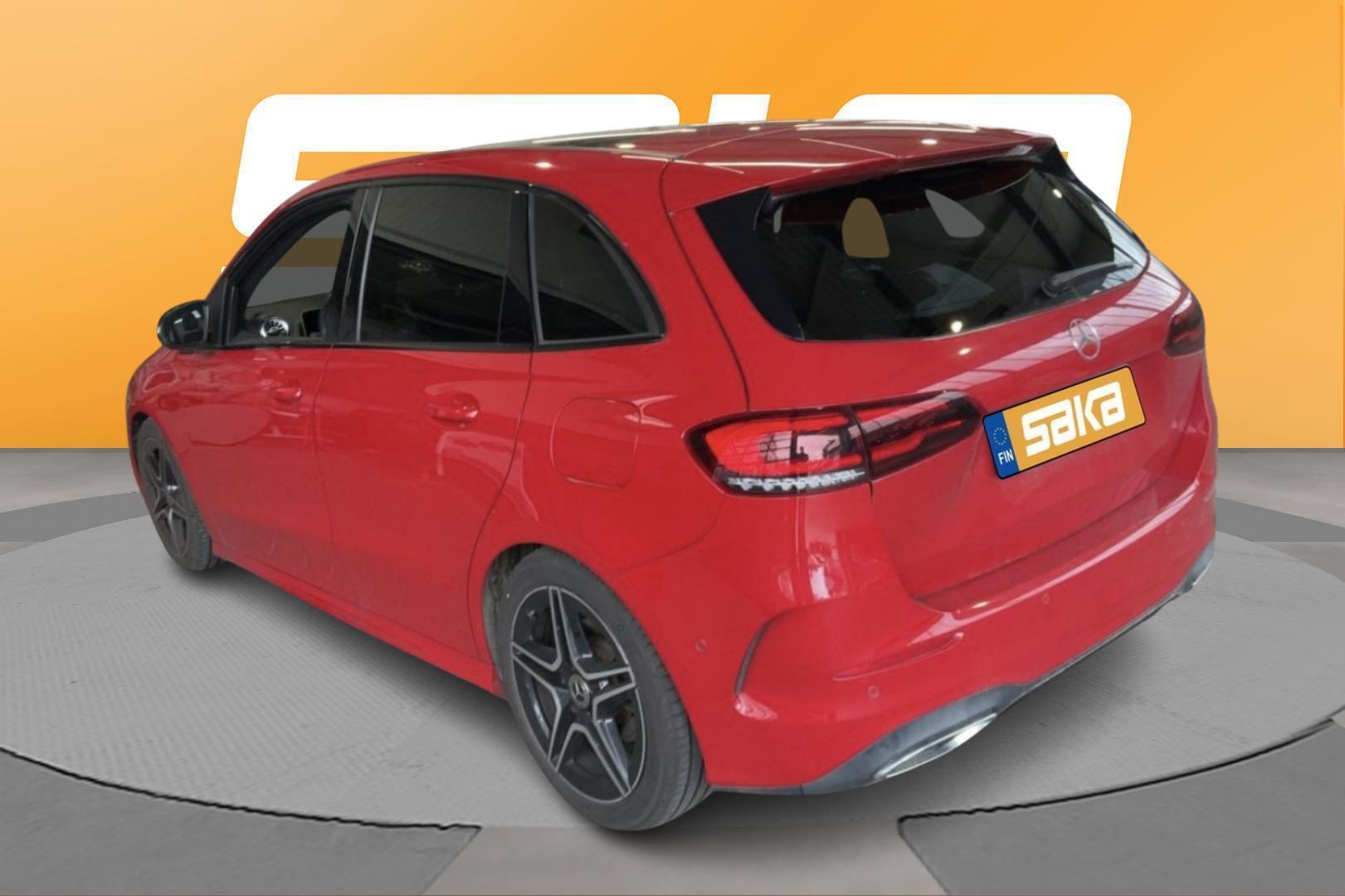 MERCEDES-BENZ B 2020