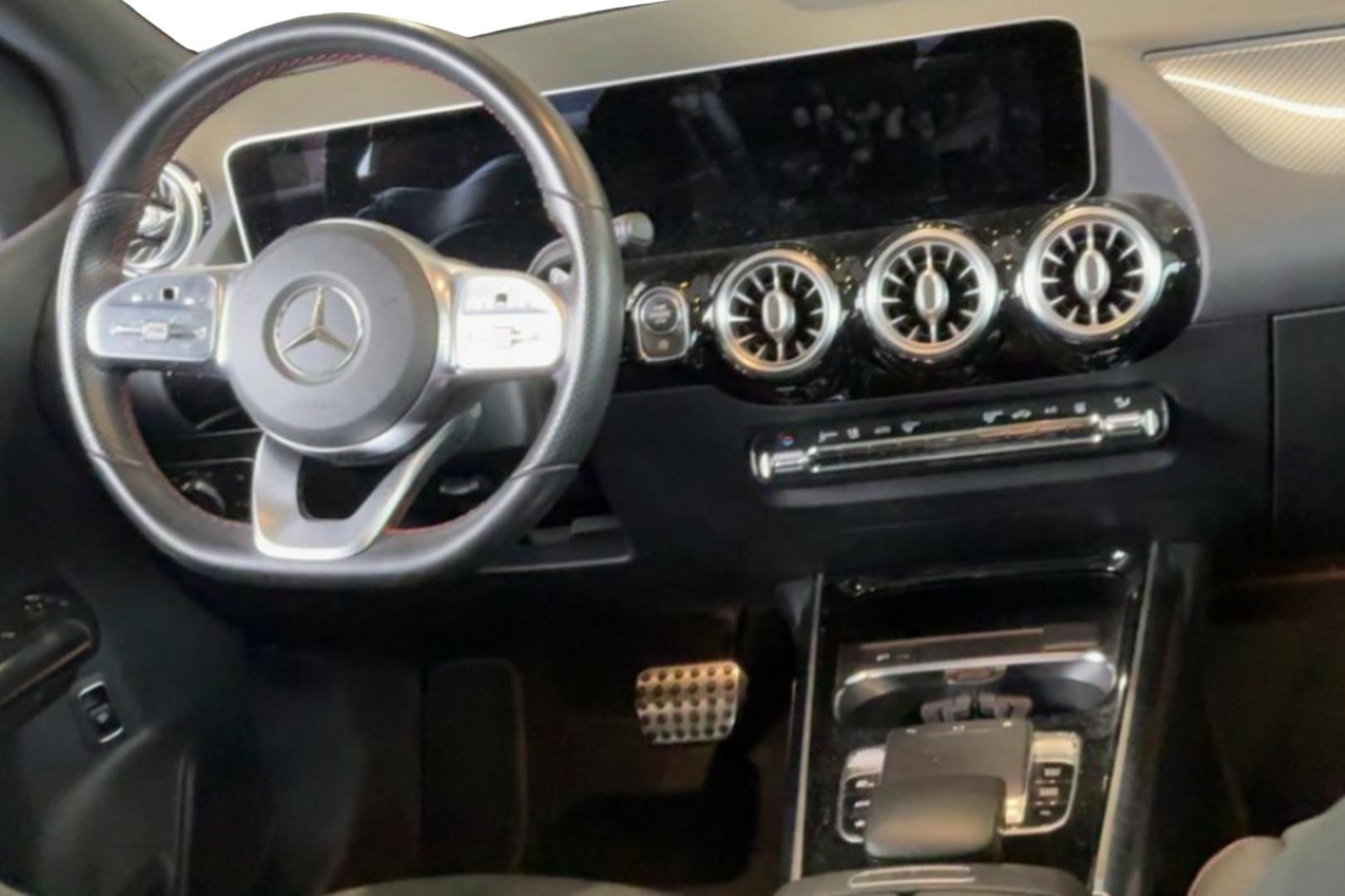 MERCEDES-BENZ B 2020