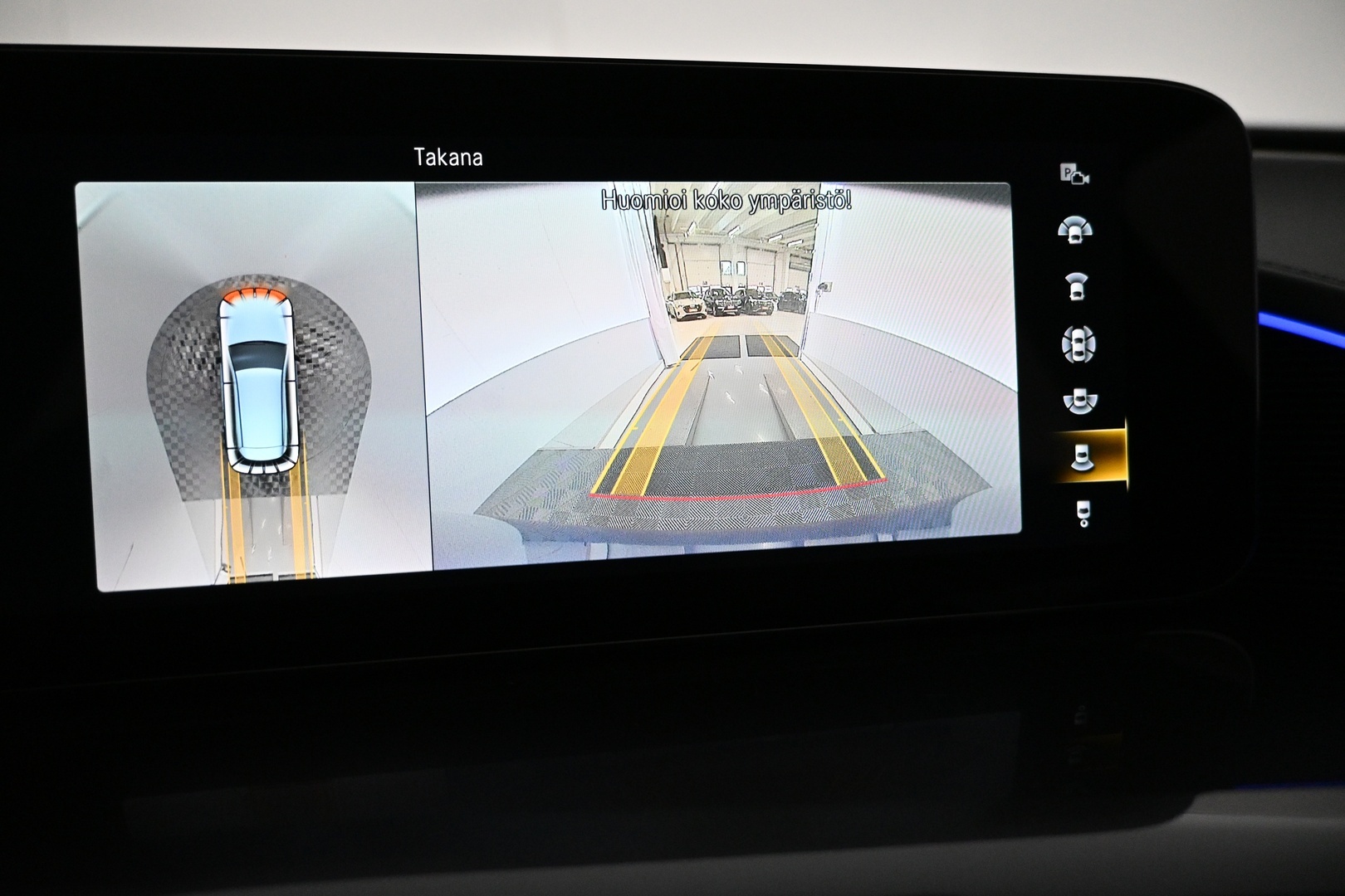 MERCEDES-BENZ EQC 2023