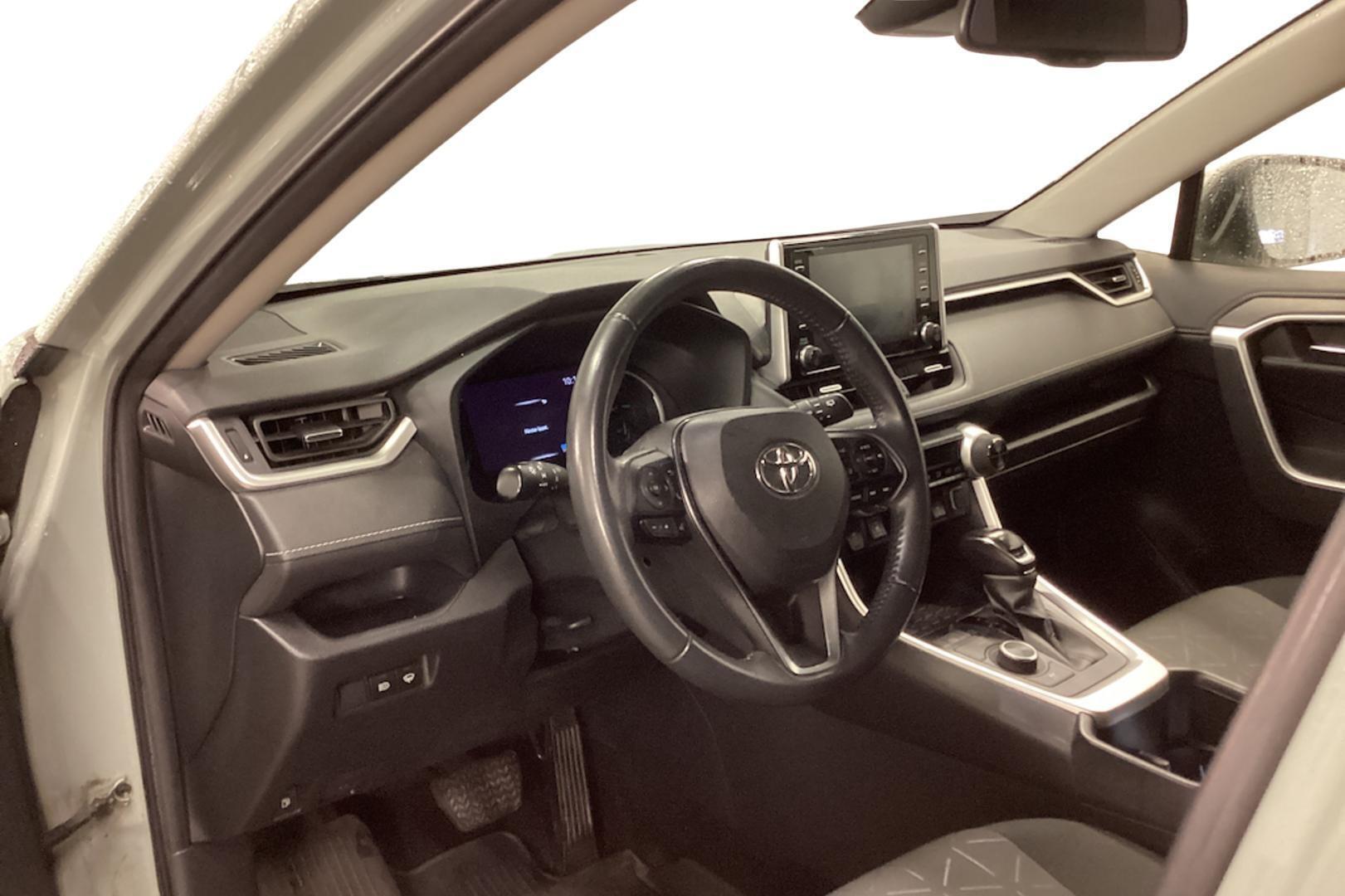 TOYOTA RAV4 2022
