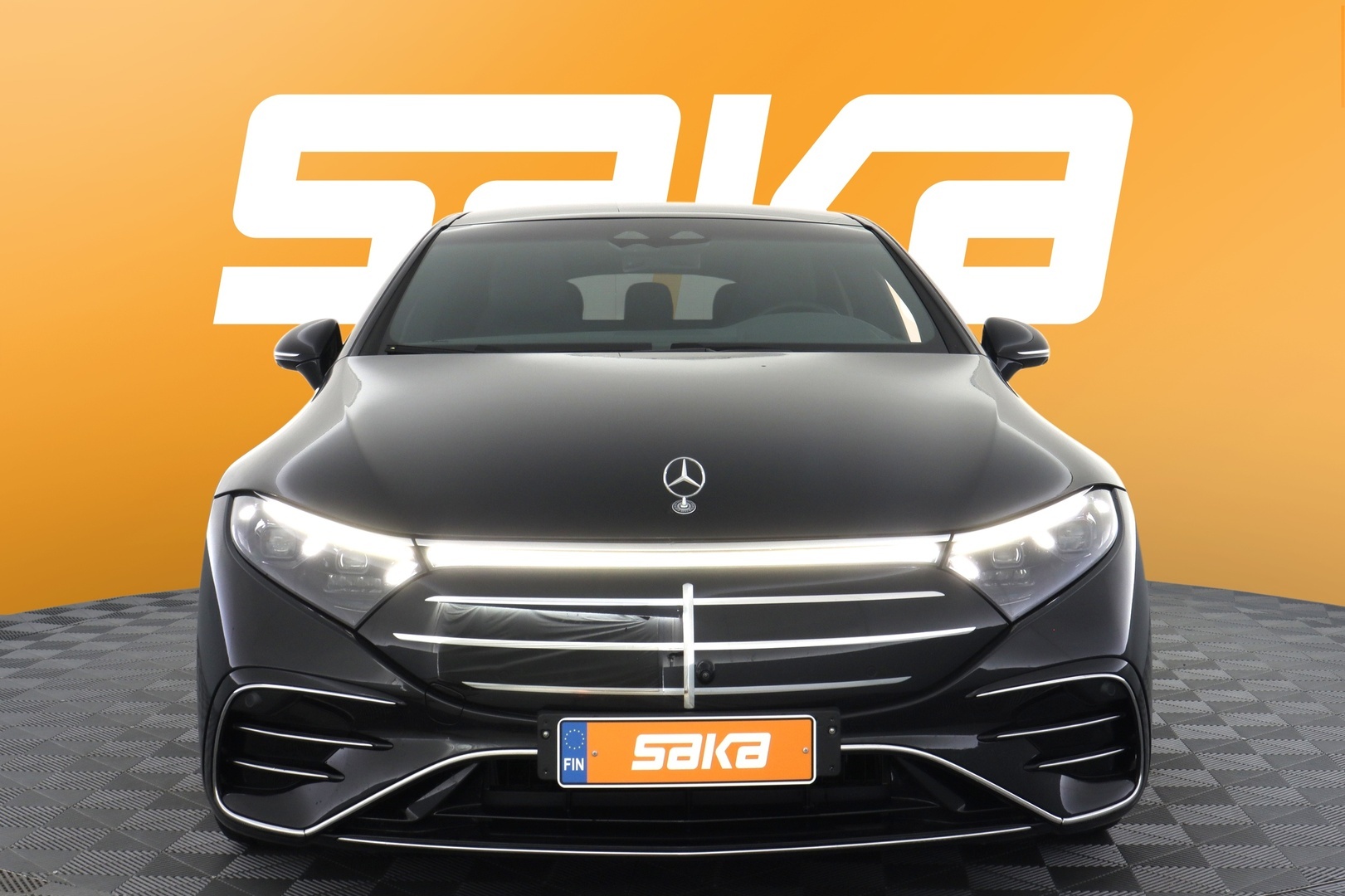 MERCEDES-BENZ EQS 2025