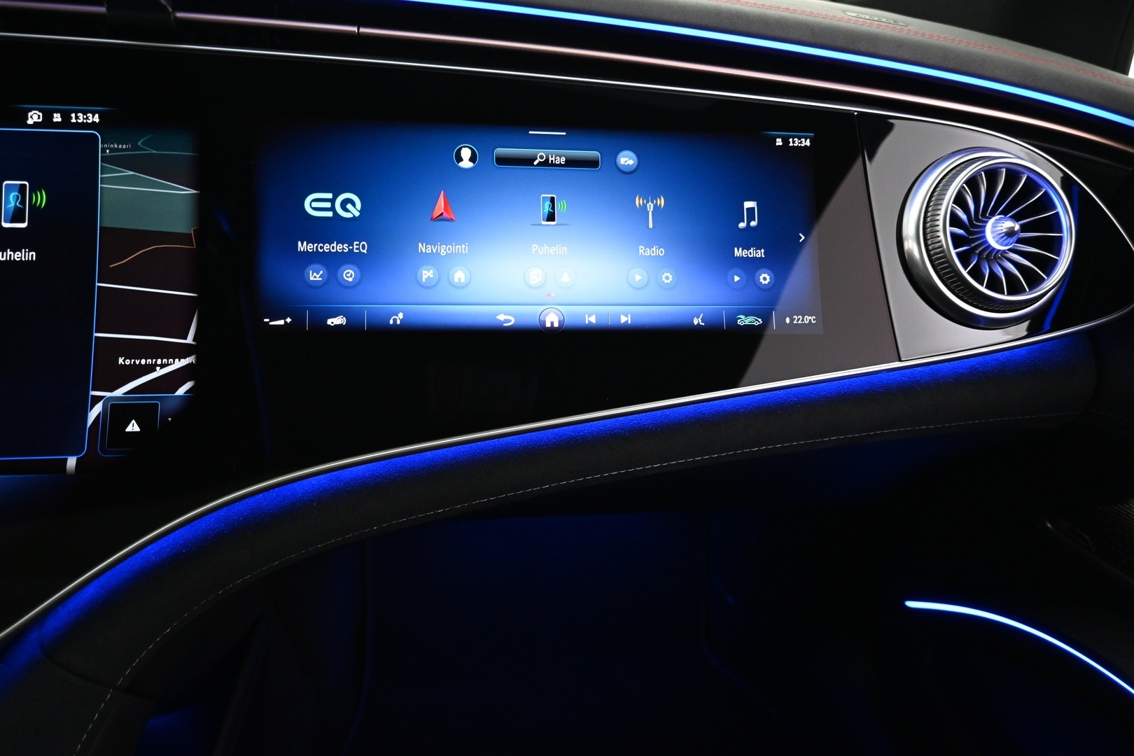 MERCEDES-BENZ EQS 2025