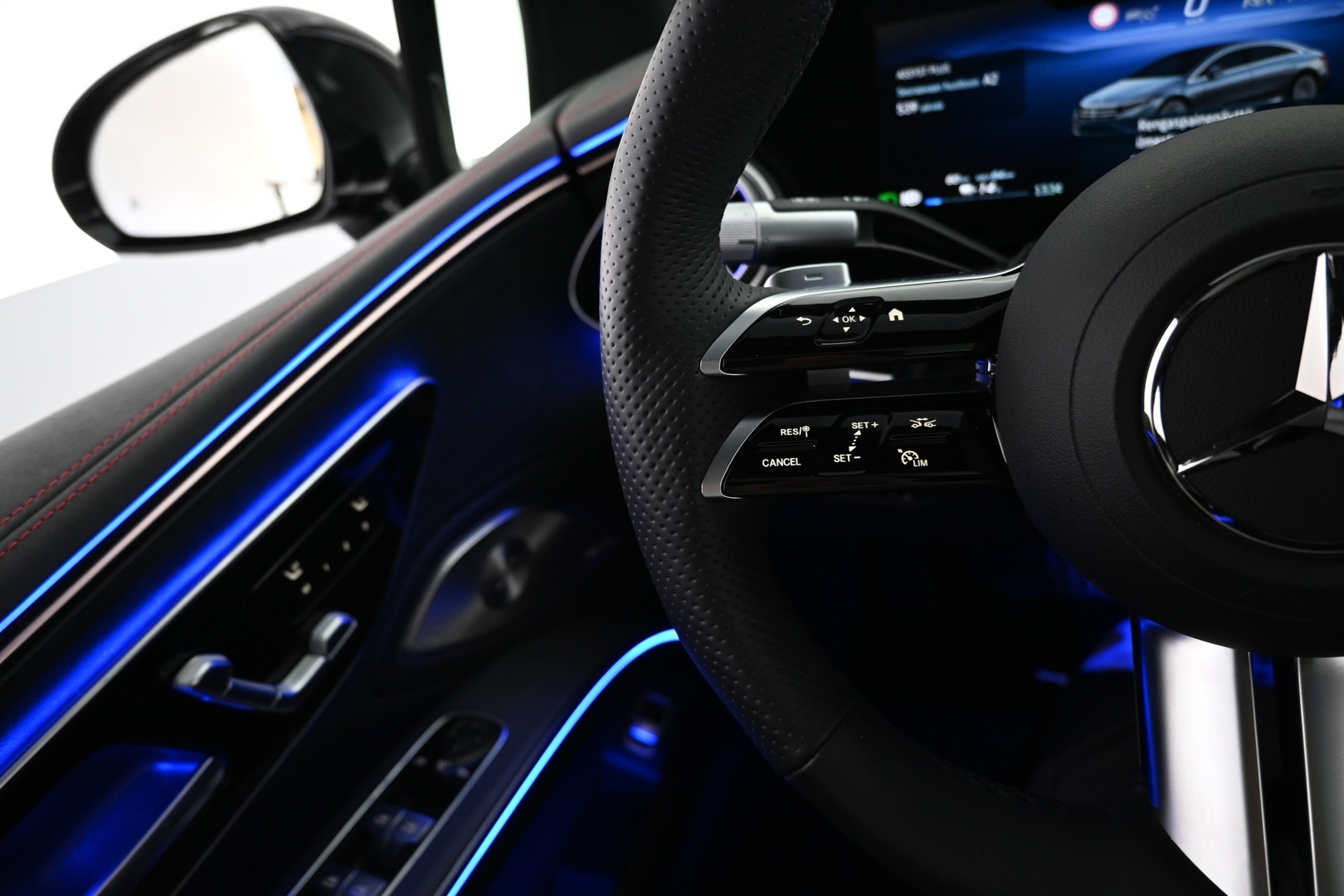 MERCEDES-BENZ EQS 2025