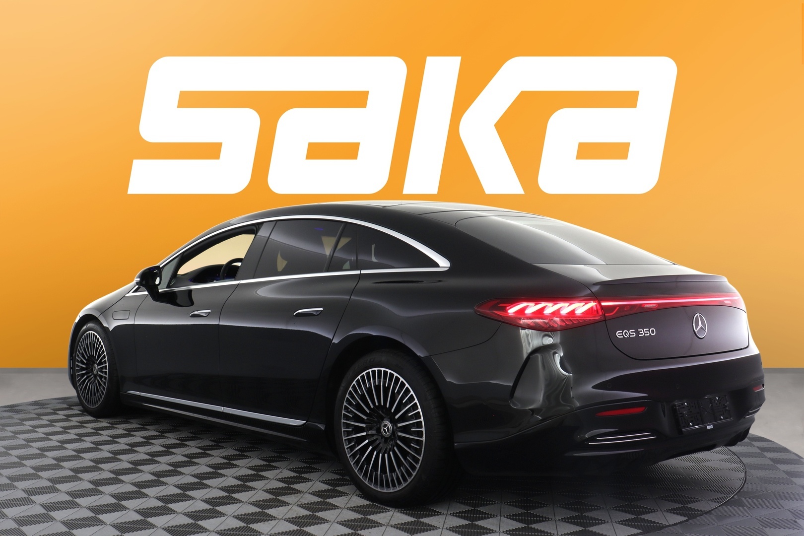 MERCEDES-BENZ EQS 2025