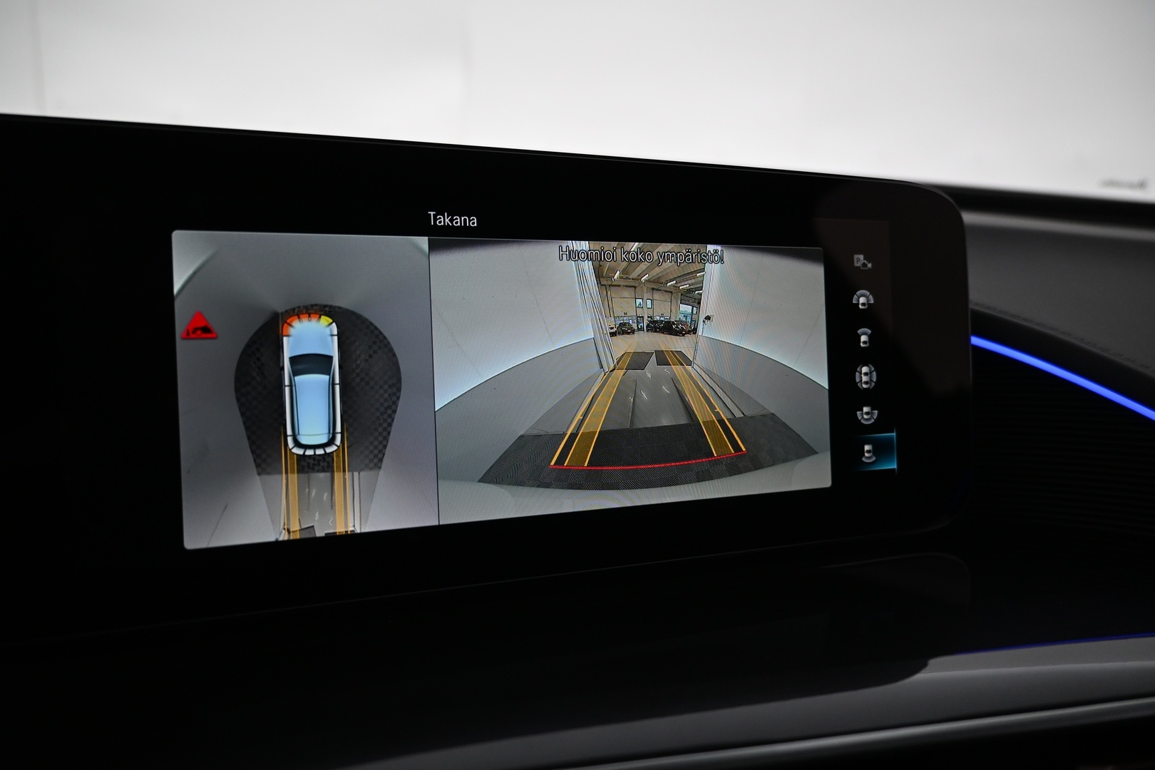 MERCEDES-BENZ EQC 2023